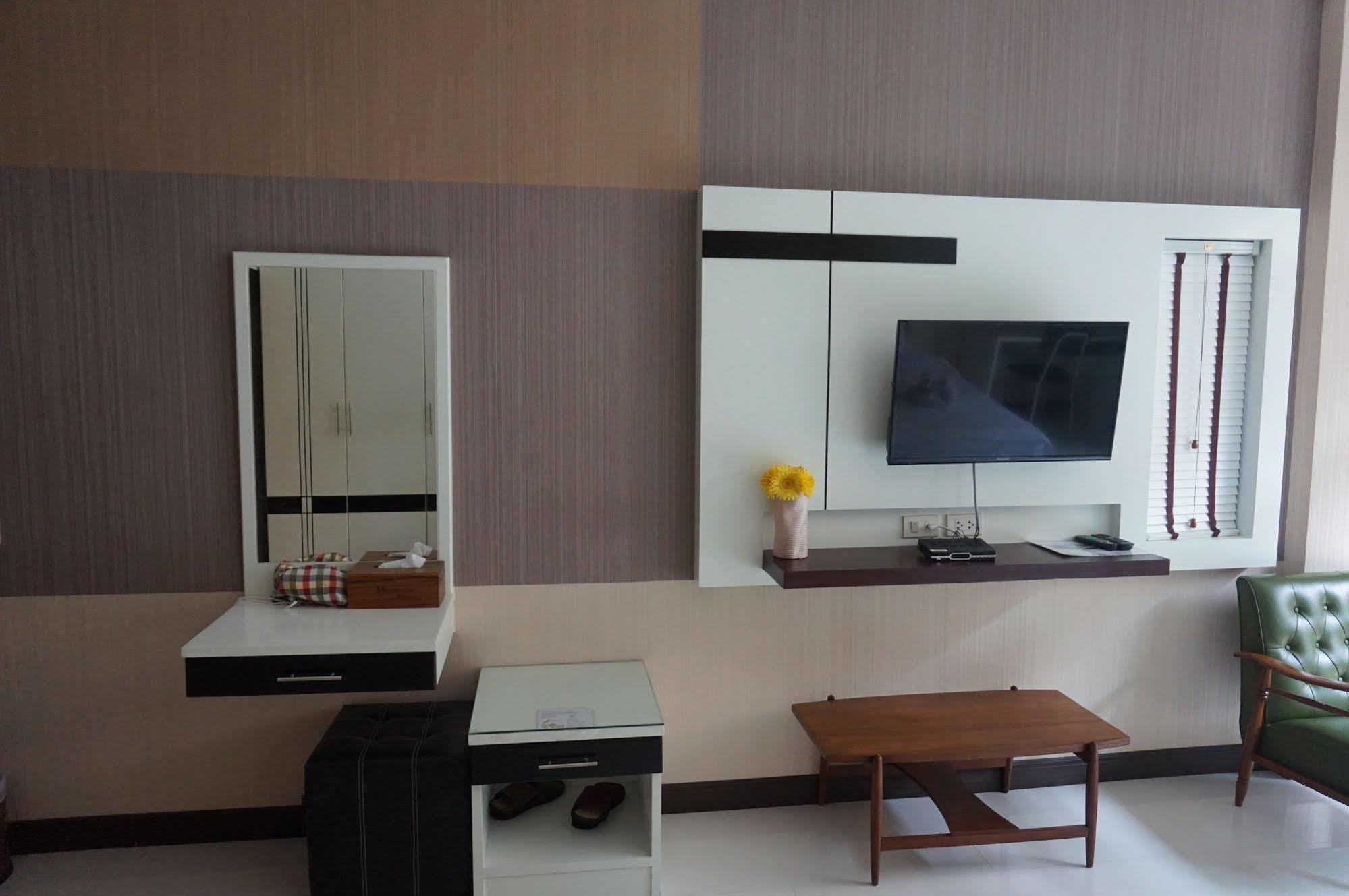 Med Room Korat Nakhon Ratchasima Bagian luar foto